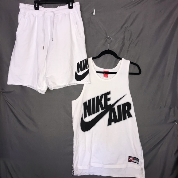 nike shorts and shirt outfit